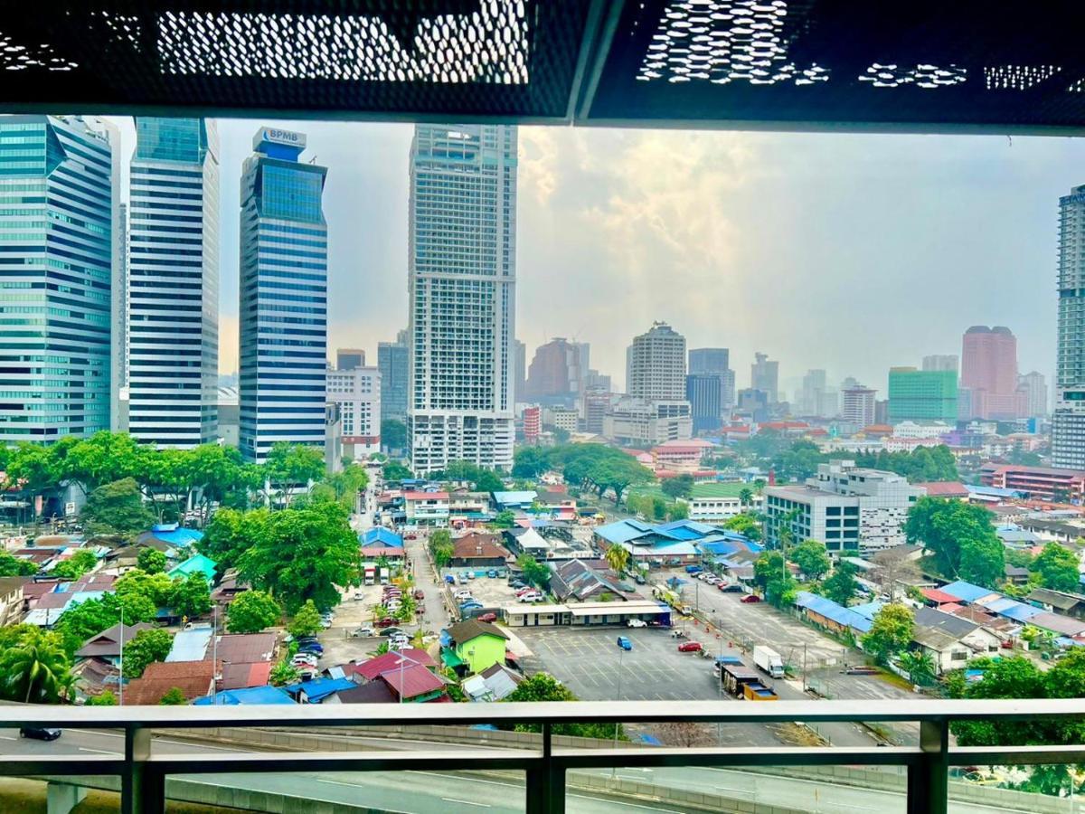 Summer Suites Near Klcc Куала-Лумпур Экстерьер фото