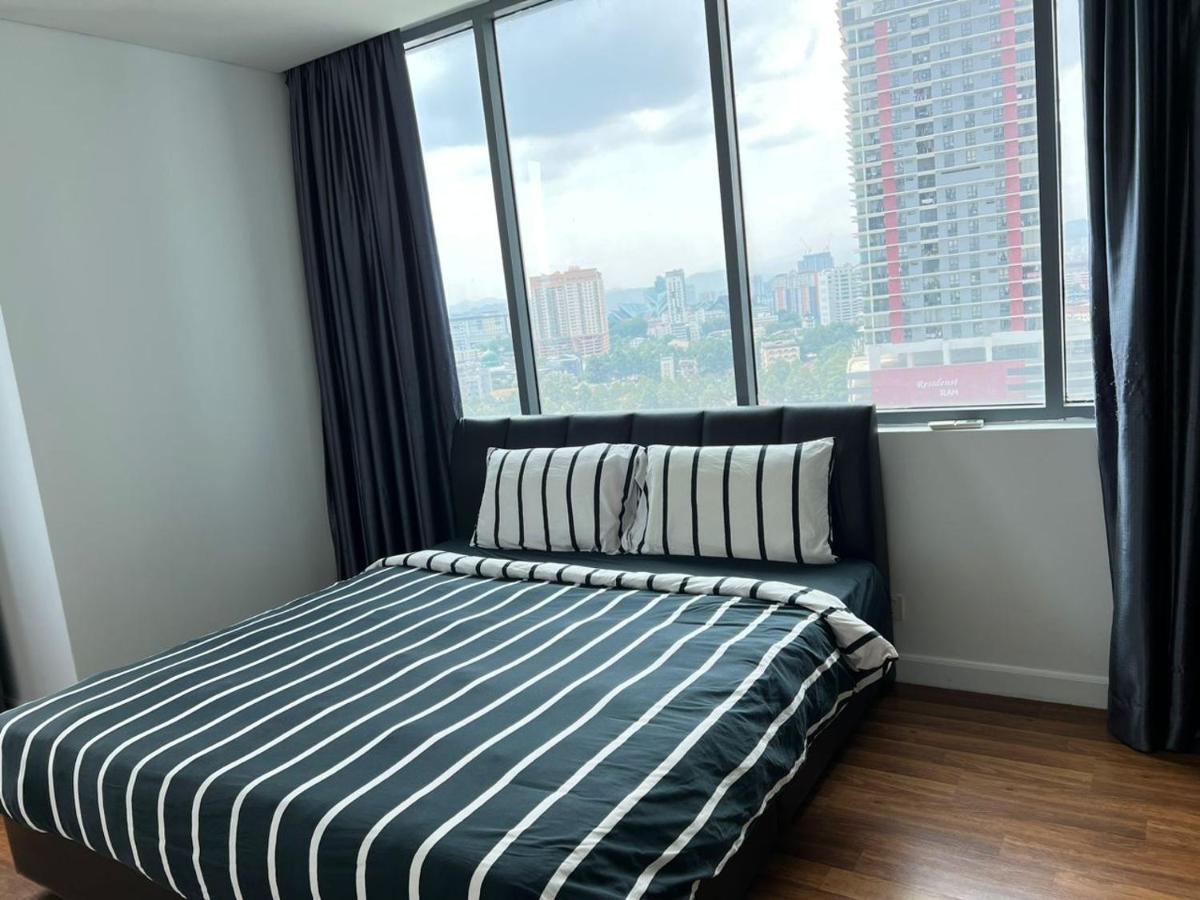 Summer Suites Near Klcc Куала-Лумпур Экстерьер фото