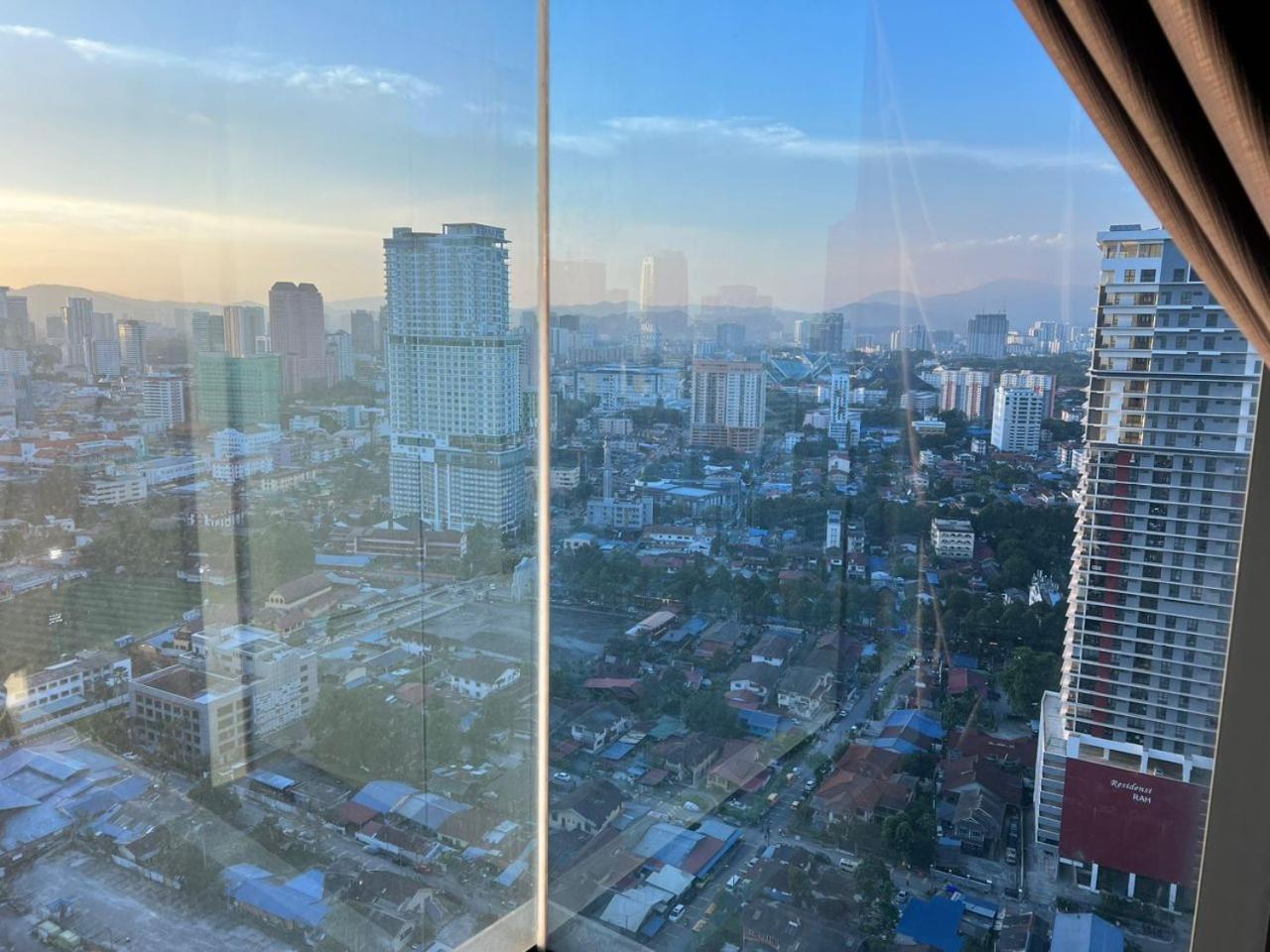 Summer Suites Near Klcc Куала-Лумпур Экстерьер фото